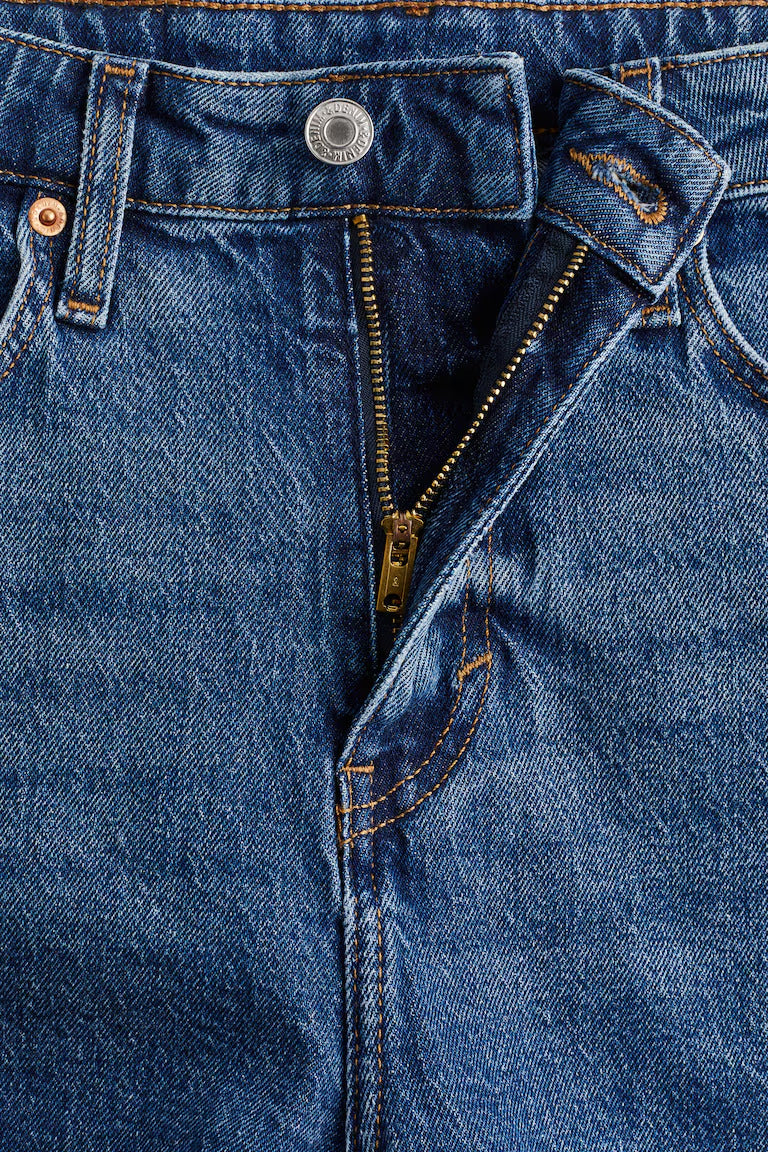 H&M MOM ULTRA HIGH DENIM SHORTS