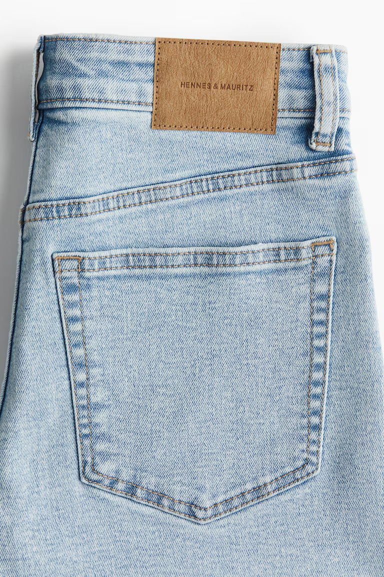 H&M SKINNY HIGH DENIM SHORTS