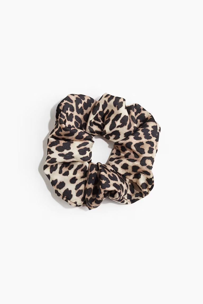 H&M LARGE SCRUNCHIE