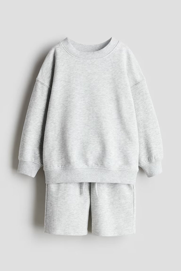 H&M 2-PIECE SWEATSHIRT AND SHORTS SET