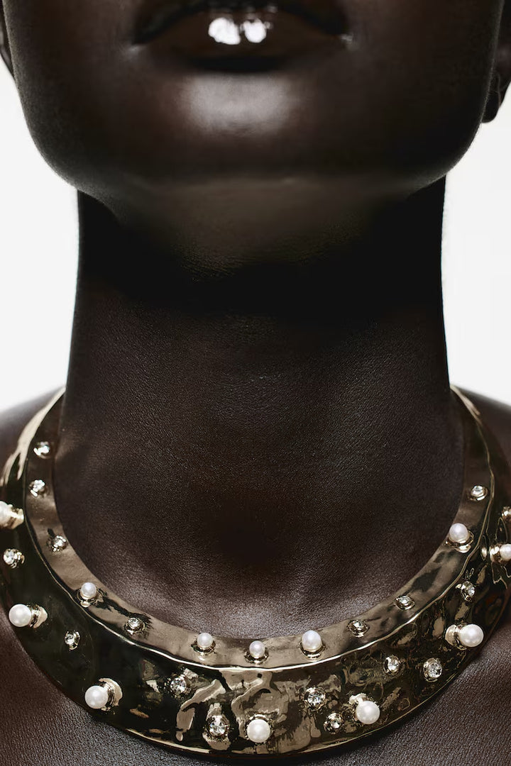 H&M RIGID RHINESTONE-EMBELLISHED NECKLACE