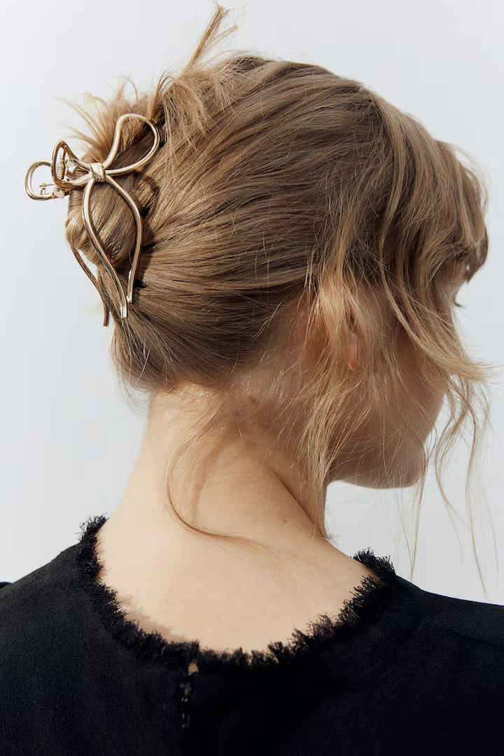 H&M BOW-SHAPED HAIR CLAW