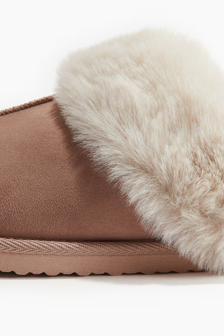 H&M WARM-LINED SLIPPERS