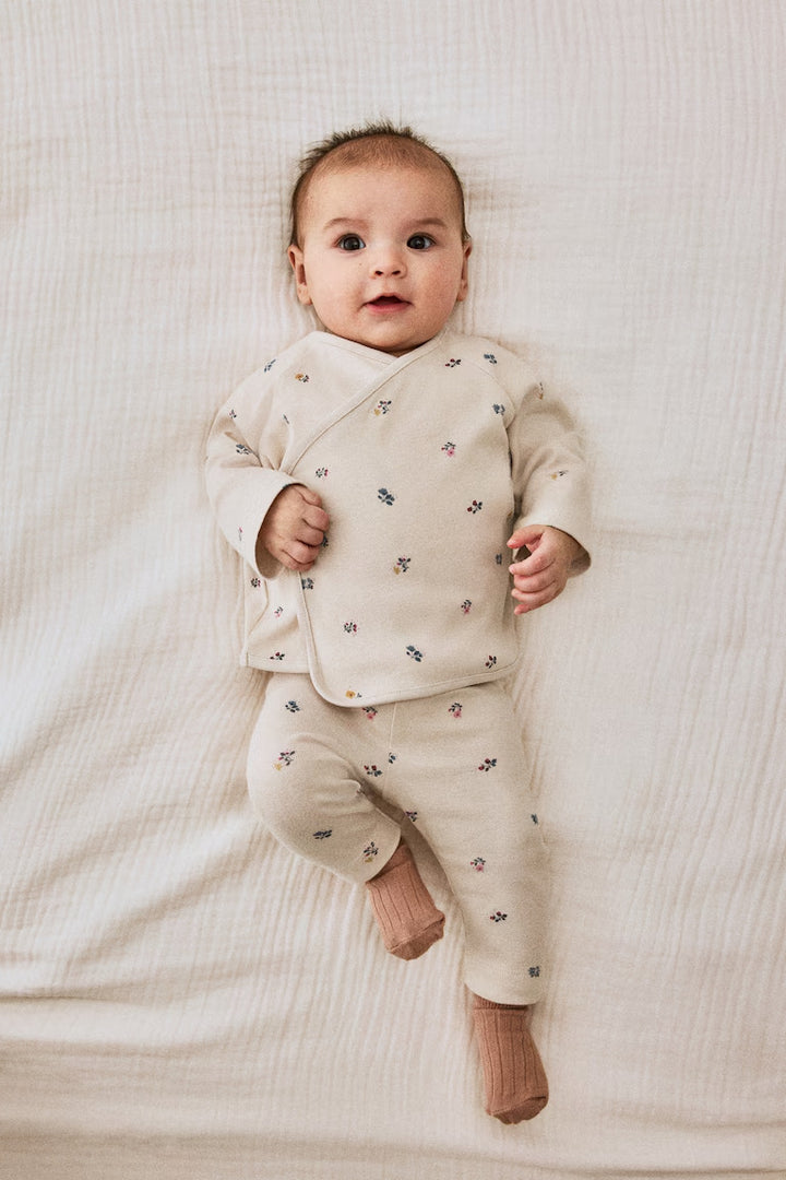 H&M 2-PIECE WRAPOVER TOP AND LEGGINGS SET