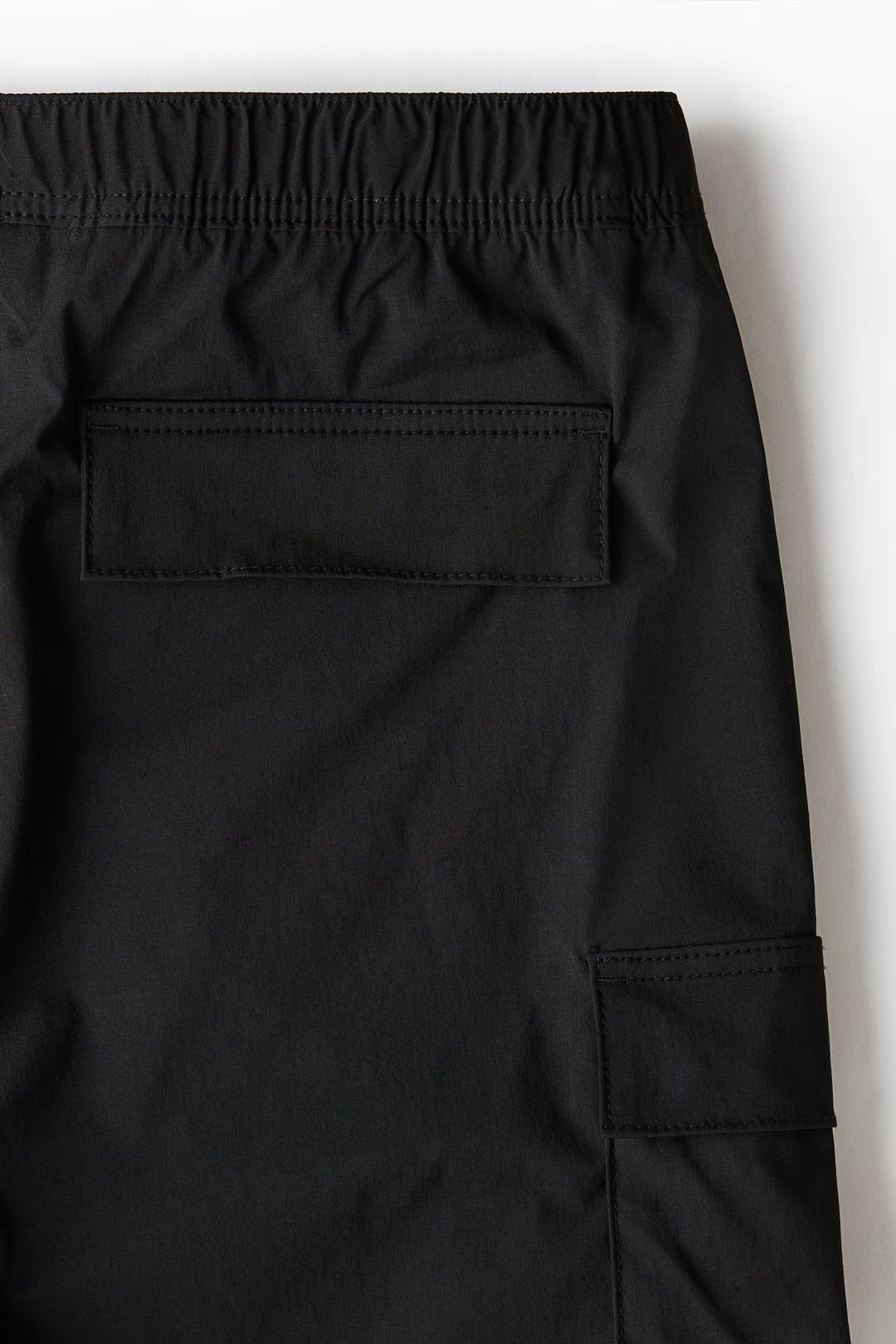 H&M Regular Fit Nylon Cargo Shorts