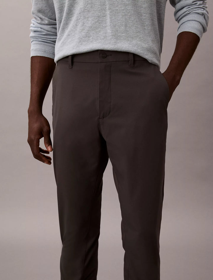 Calvin Klein Tech Slim Stretch Woven Chino