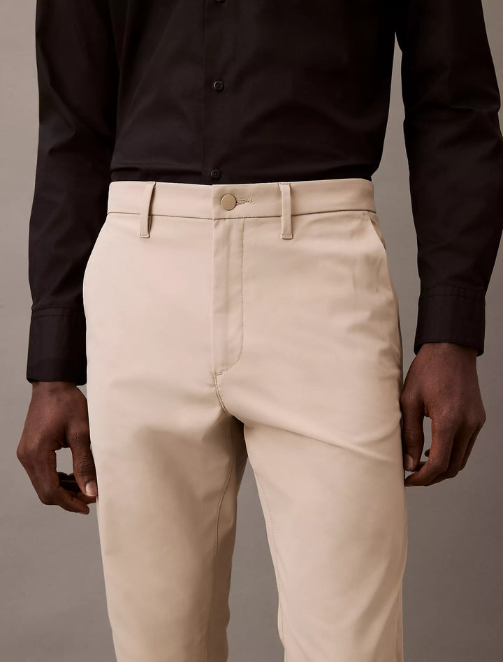 Calvin Klein Tech Slim Stretch Woven Chino
