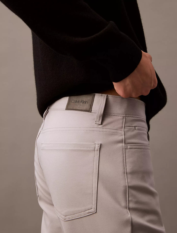 Calvin Klein Slim Move 5-Pocket Pant