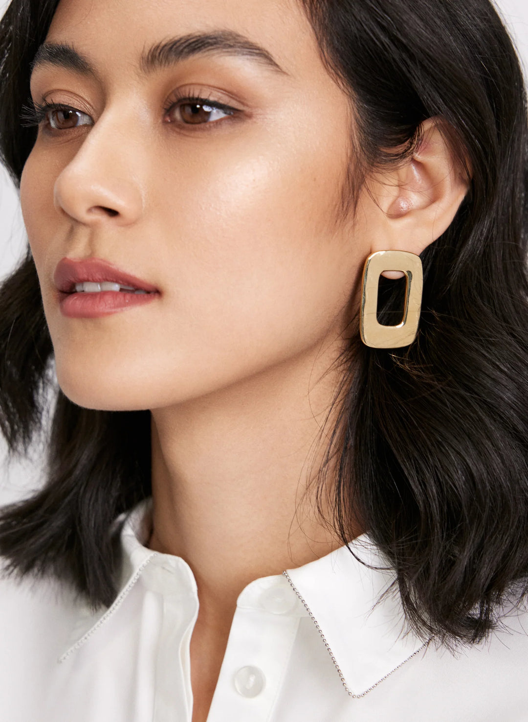 Laura Hollowed Rectangular Earrings