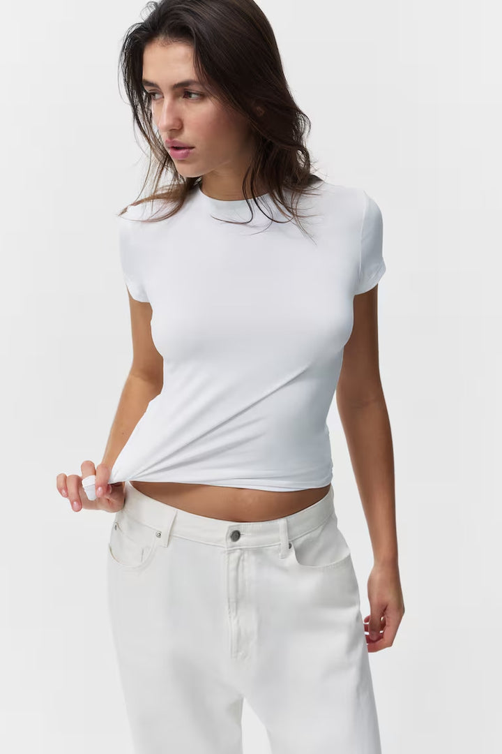 H&M Fitted T-shirt