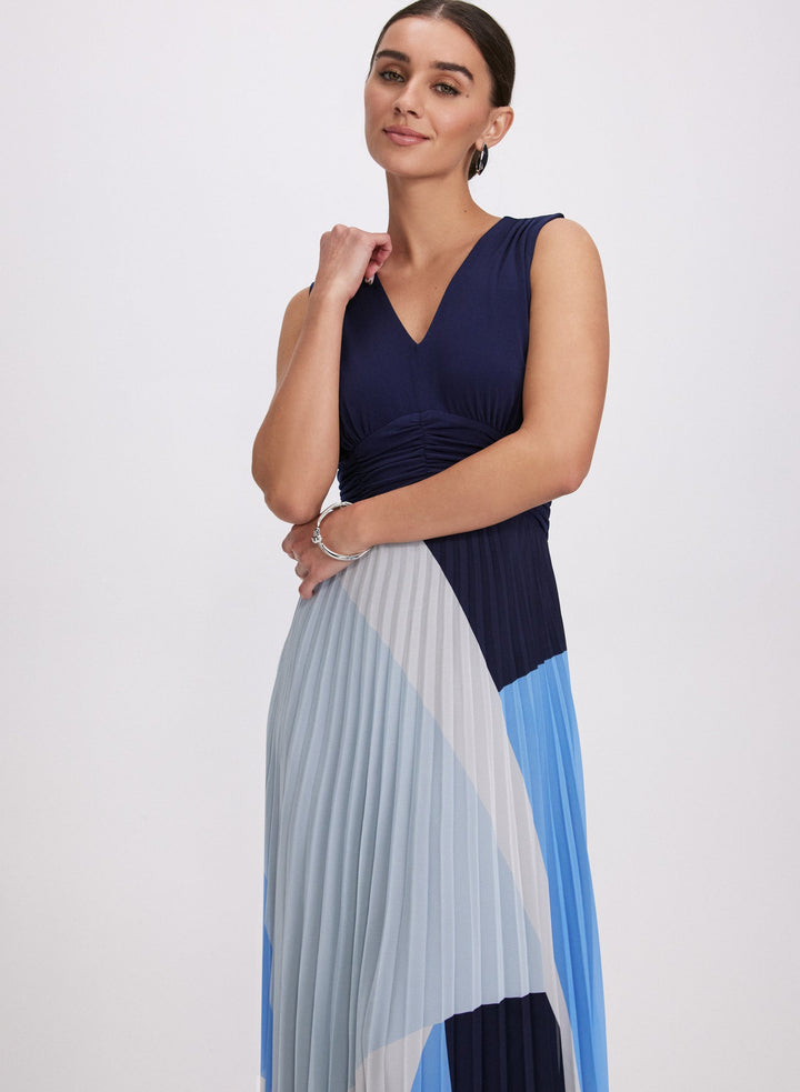 LAURA Pleated Geometric Print Dress
