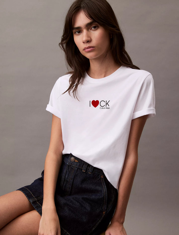 Calvin Klein Heart Logo Classic T-Shirt