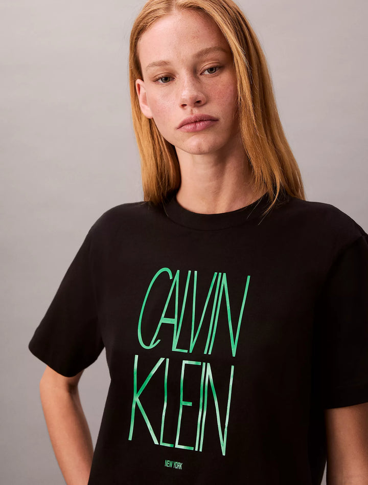 Calvin Klein Logo Graphic Boxy T-Shirt