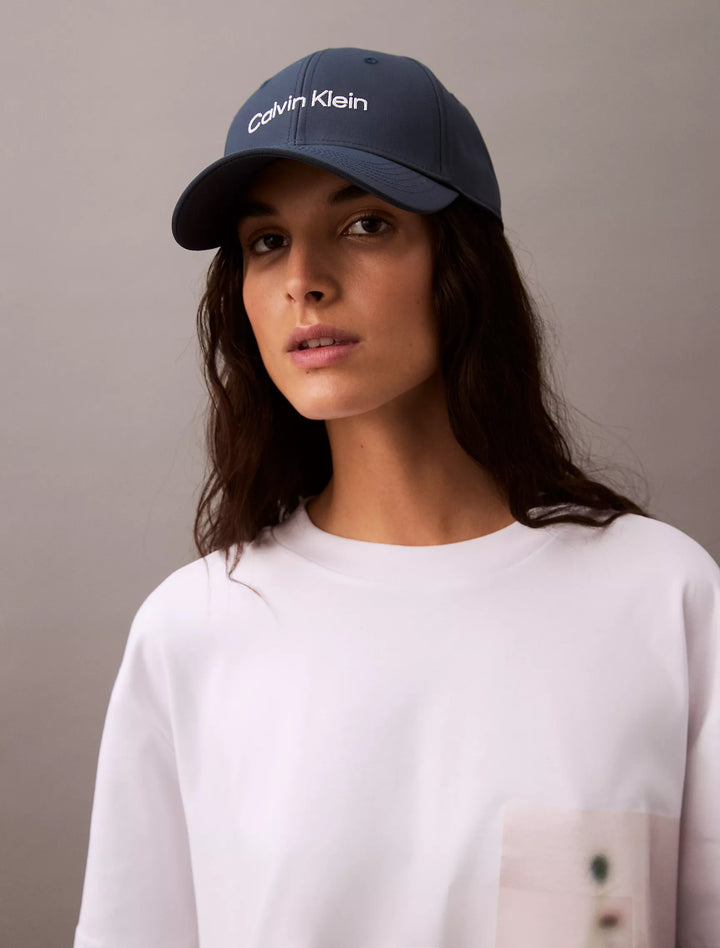 Calvin Klein Standard Logo Embroidery Baseball Cap