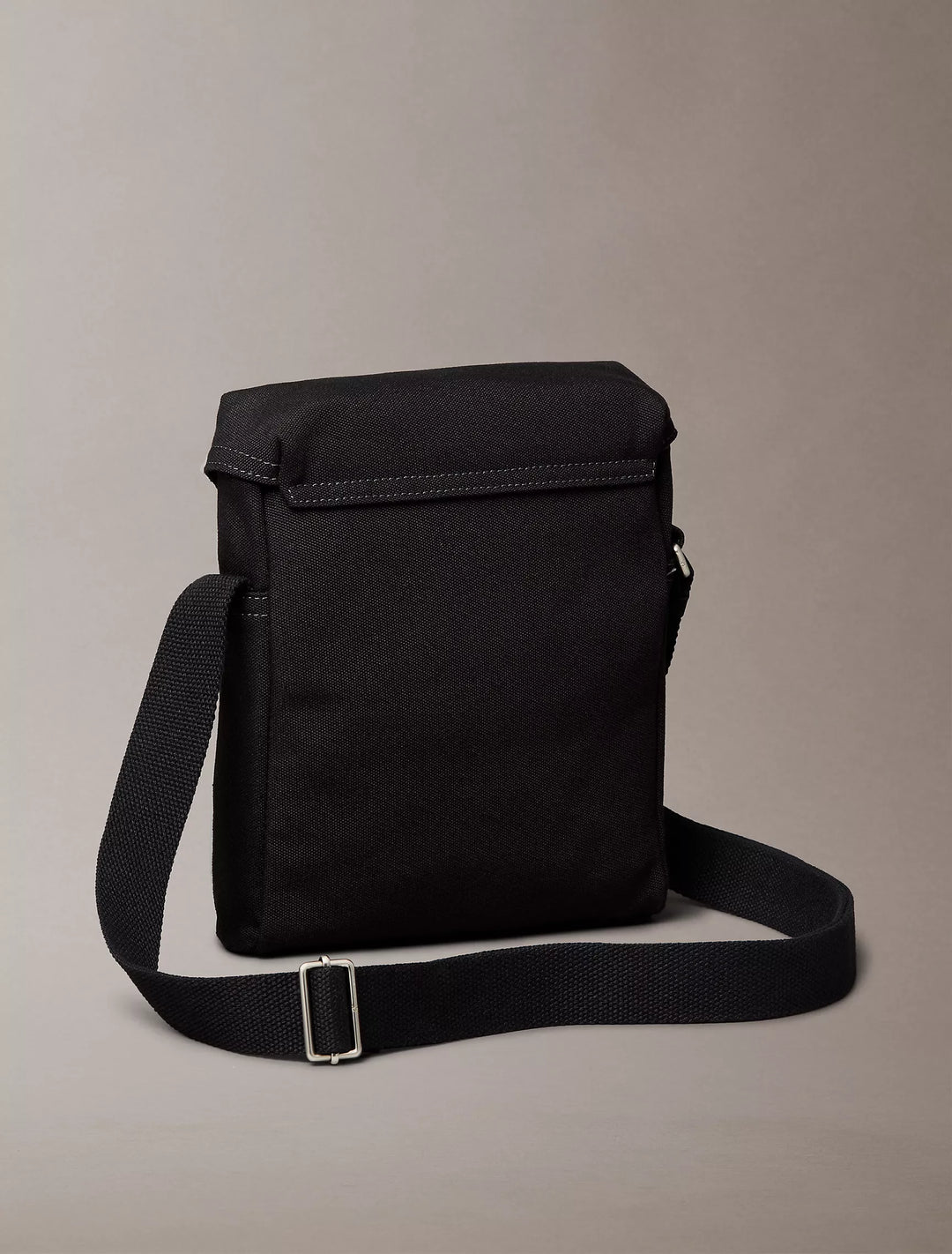 Calvin Klein Workwear Flap Reporter Bag