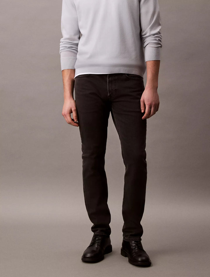 Calvin Klein Slim Fit Jean