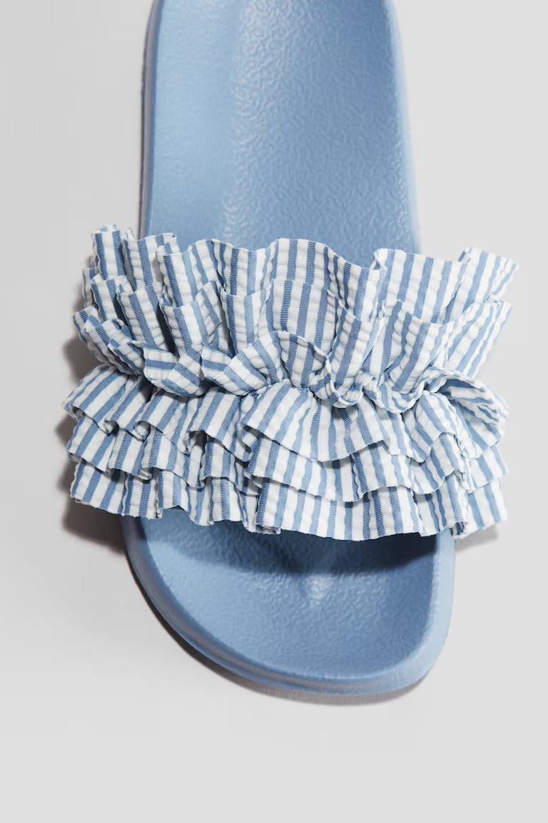 H&M POOL SHOES
