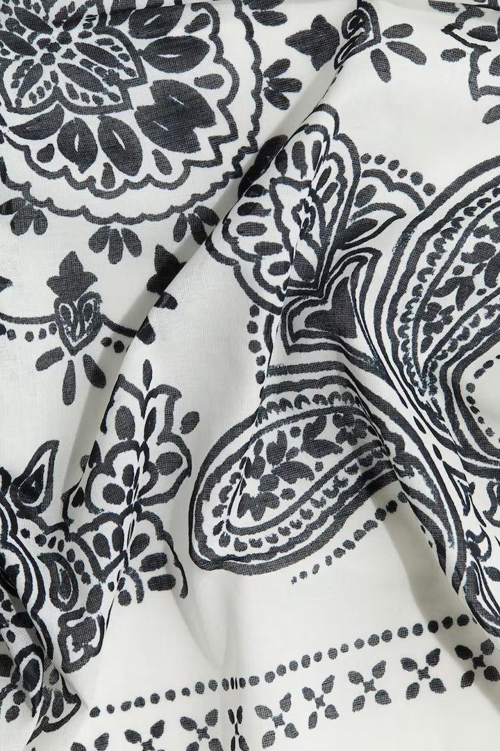 H&M PATTERNED COTTON SCARF