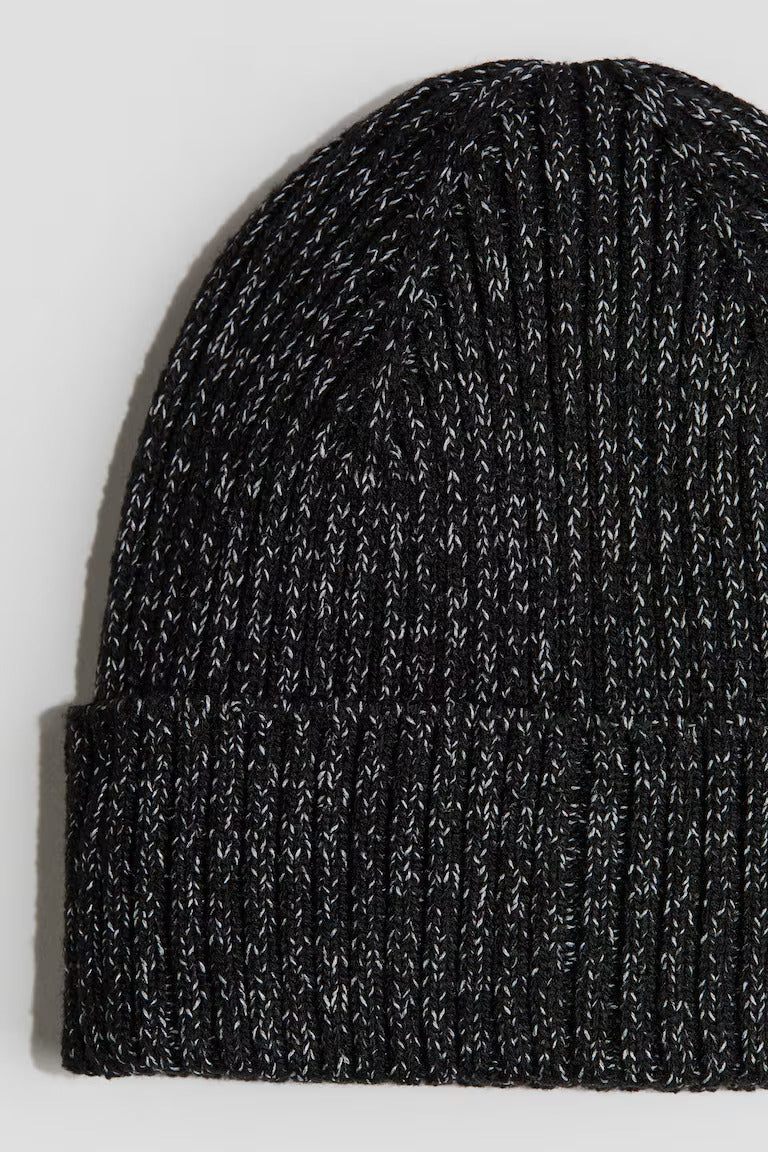 H&M REFLECTIVE RIB-KNIT BEANIE