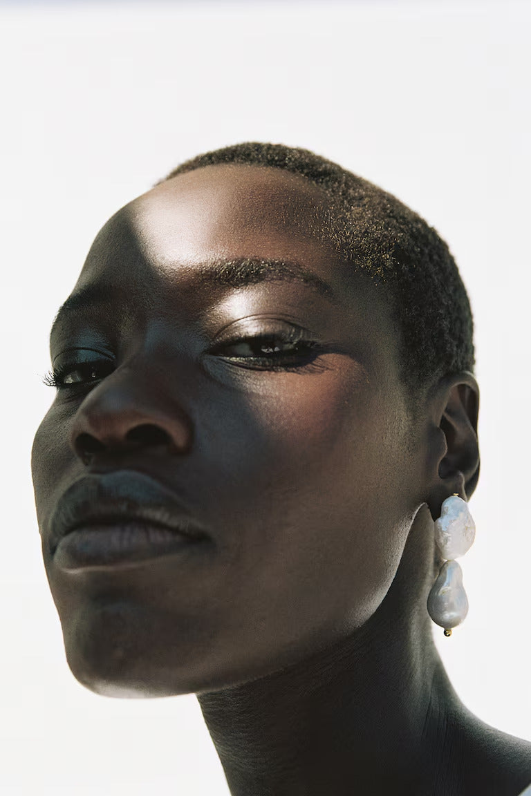 H&M GOLD-PLATED PEARL PENDANT EARRINGS