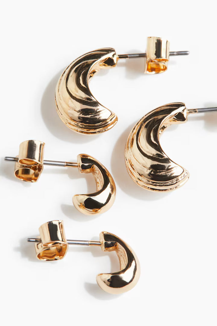 H&M 2 PAIRS EARRINGS