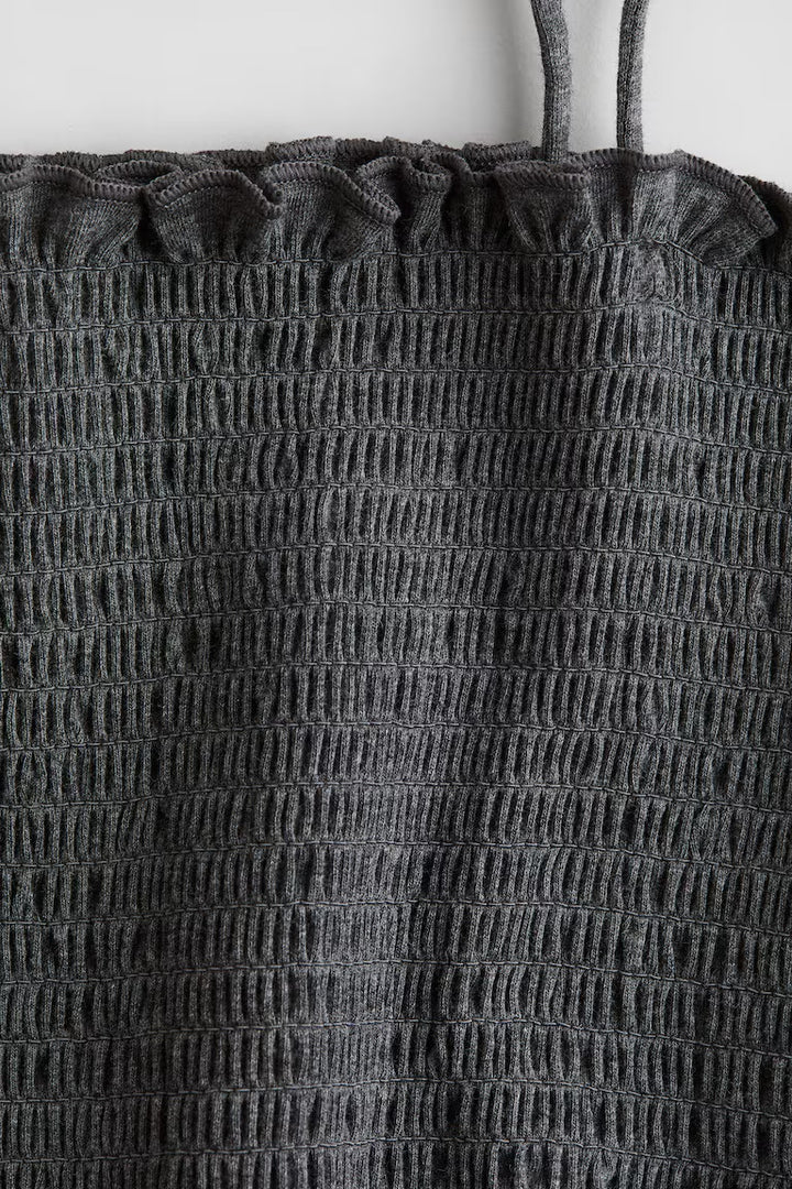 H&M SMOCKED CROP TOP