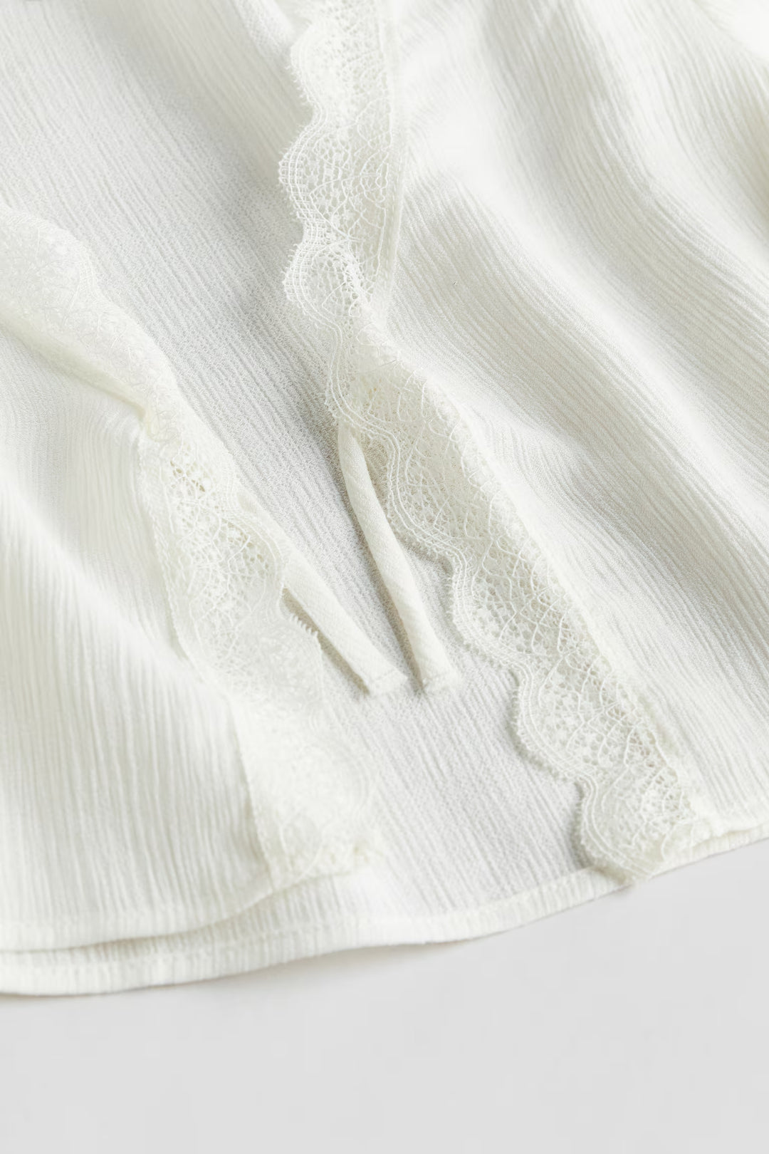 H&M Tie-front Blouse