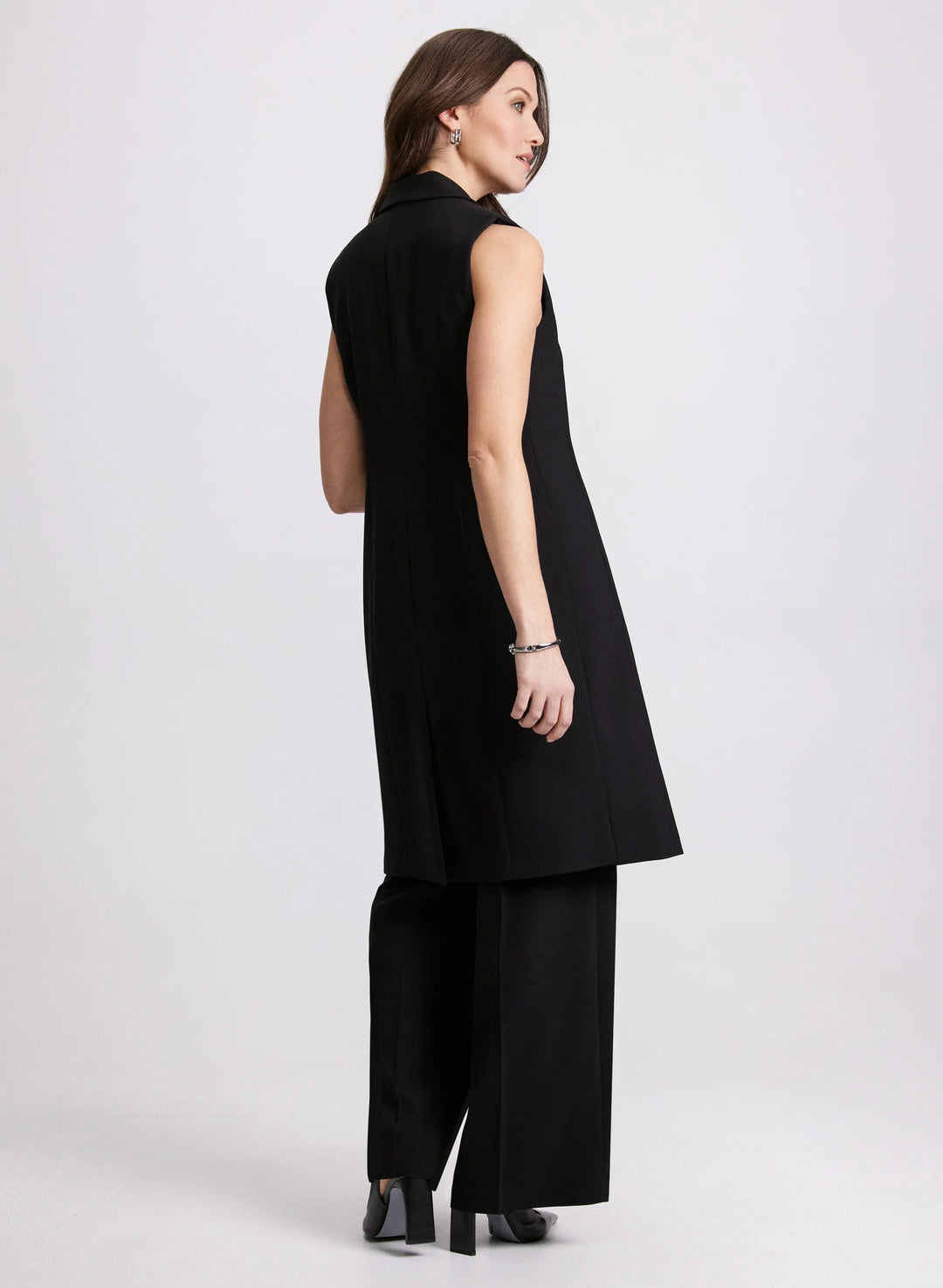 LAURA Long Buttoned Vest