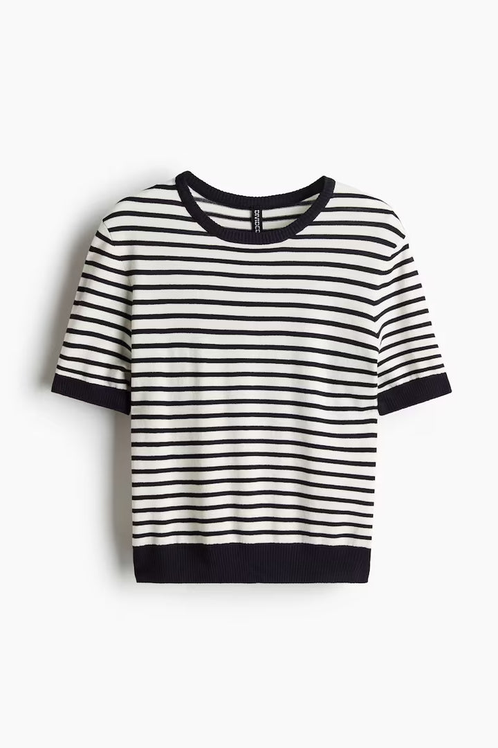 H&M FINE-KNIT T-SHIRT