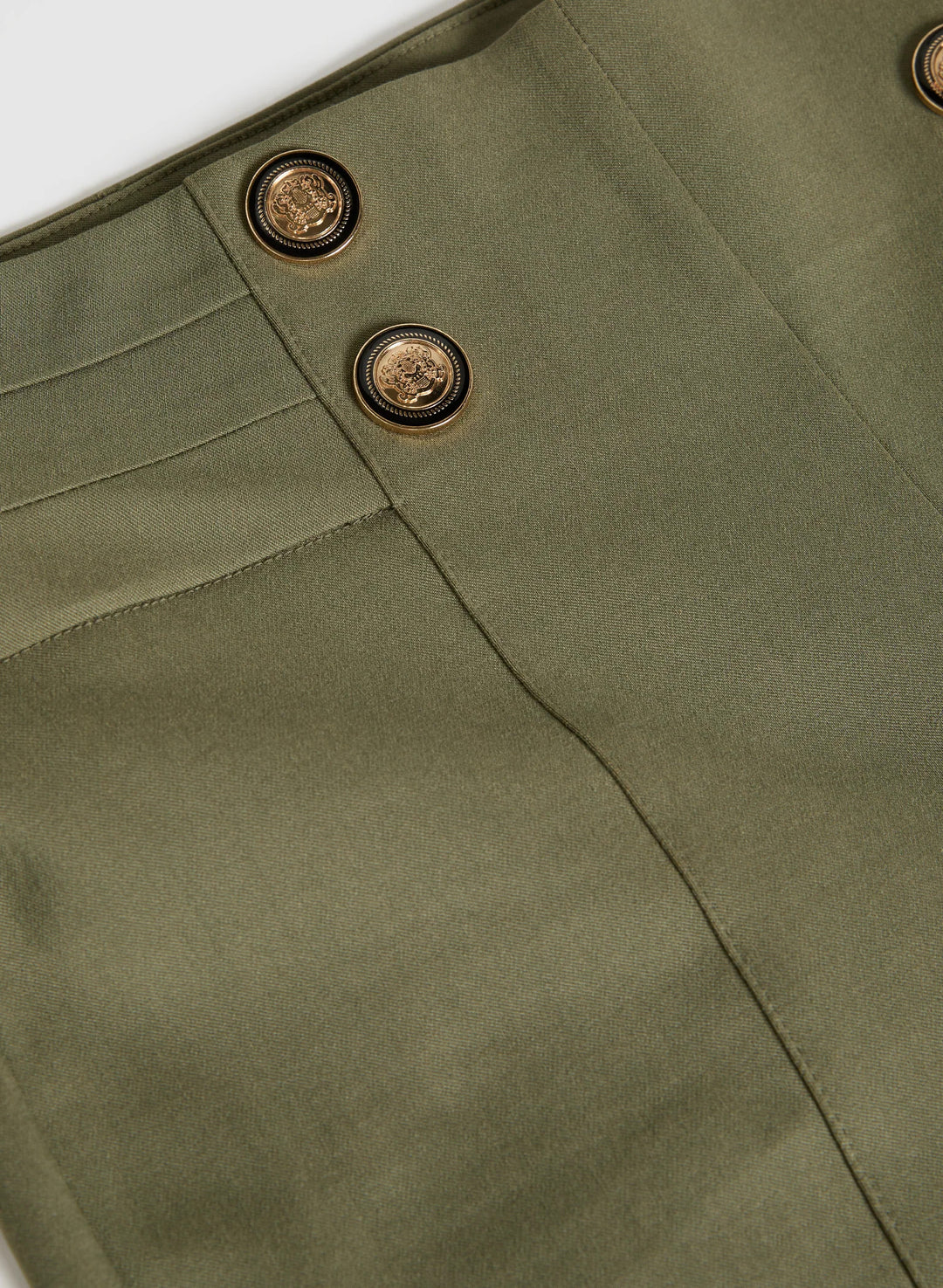 LAURA Sofia Slim-Leg Pants - Short