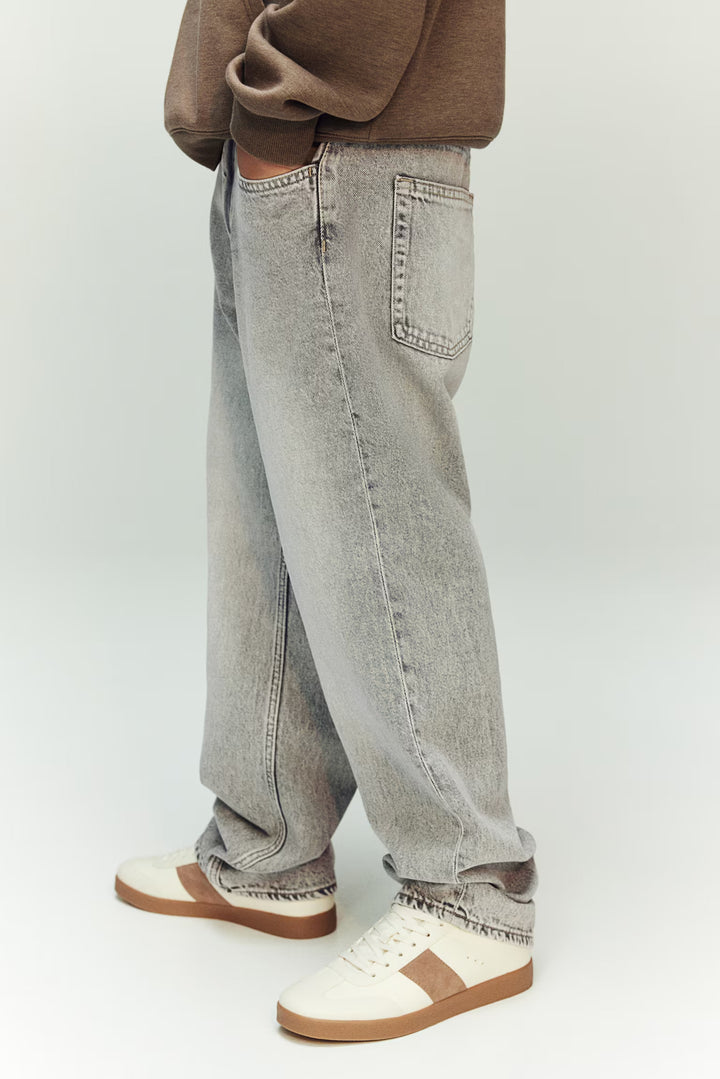 H&M Loose Fit Jeans