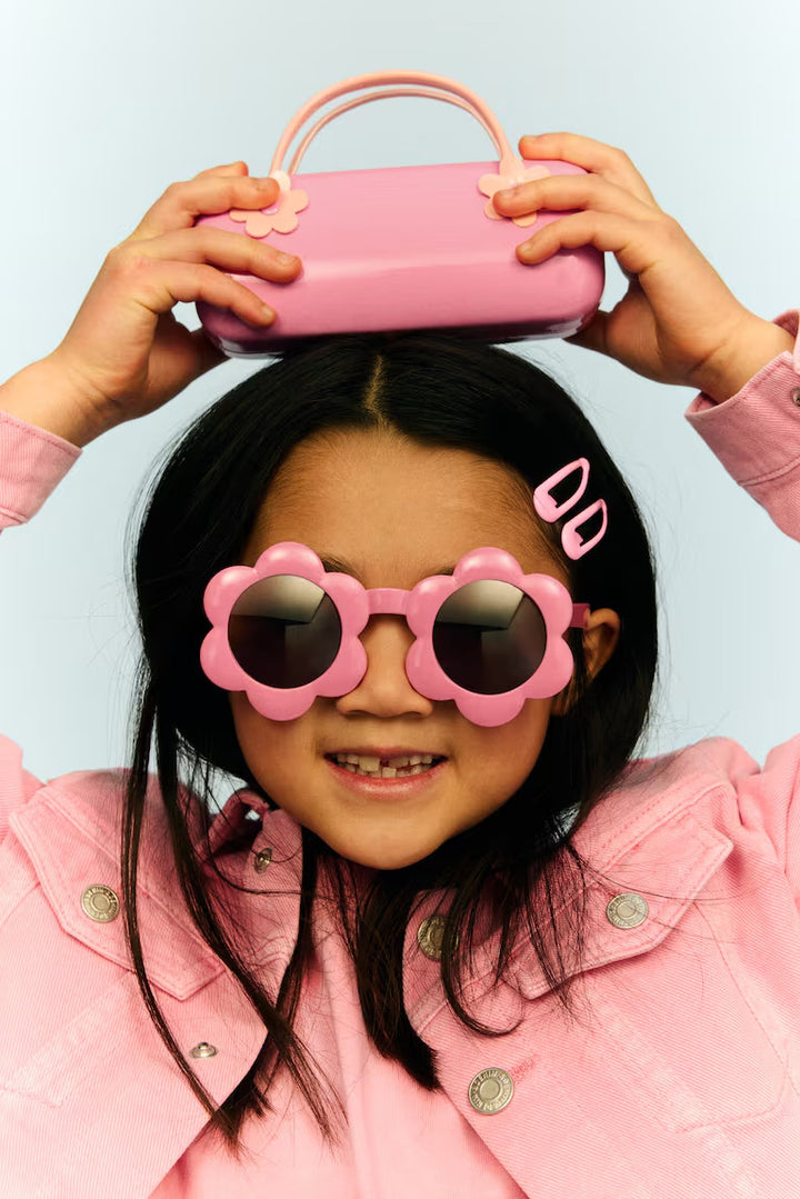 H&M SUNGLASSES WITH CASE