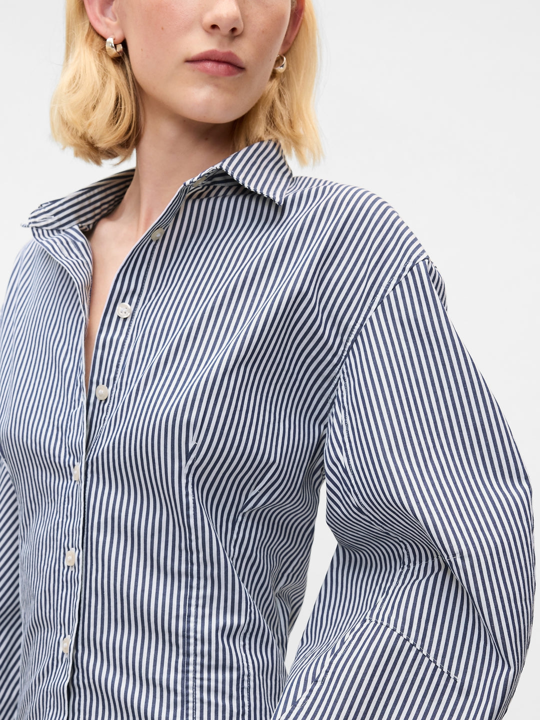 Gap Organic Cotton Poplin Barrel-Sleeve Cropped Shirt