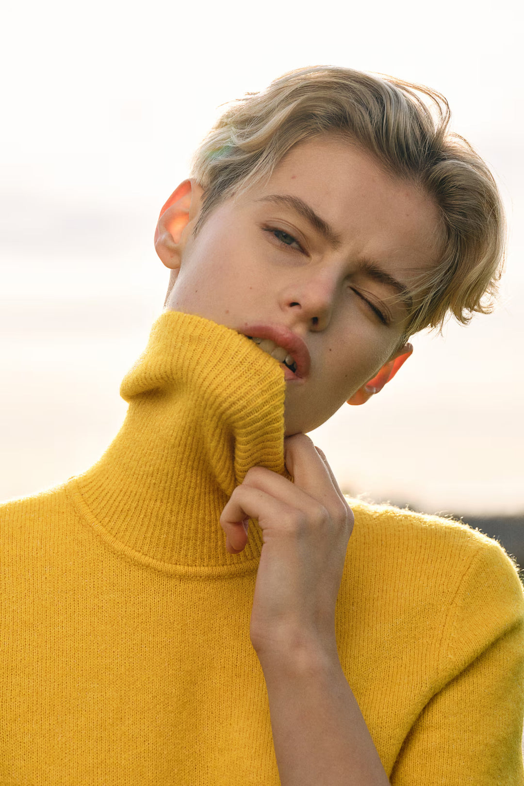 H&M Fine-Knit Turtleneck Top