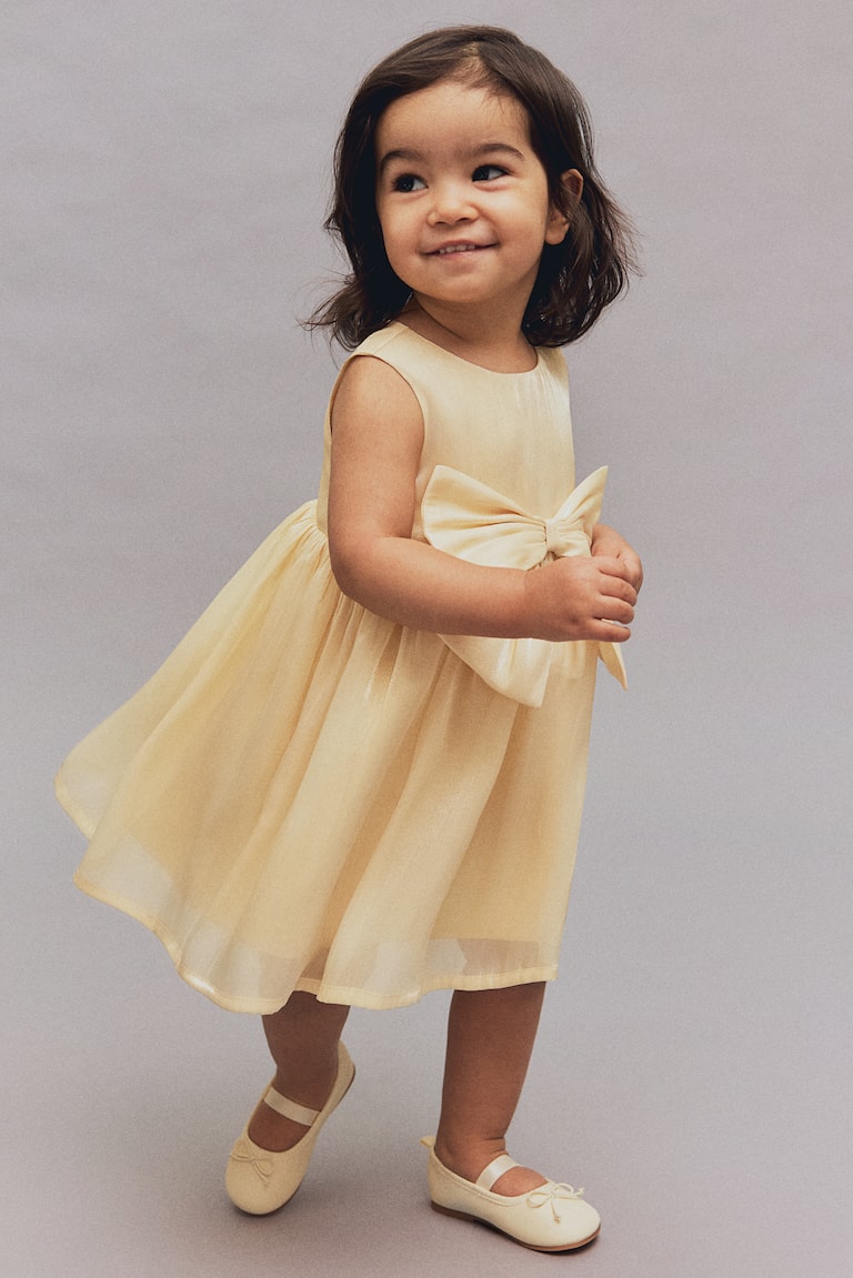 H&M Bow-Detail Organza Dress