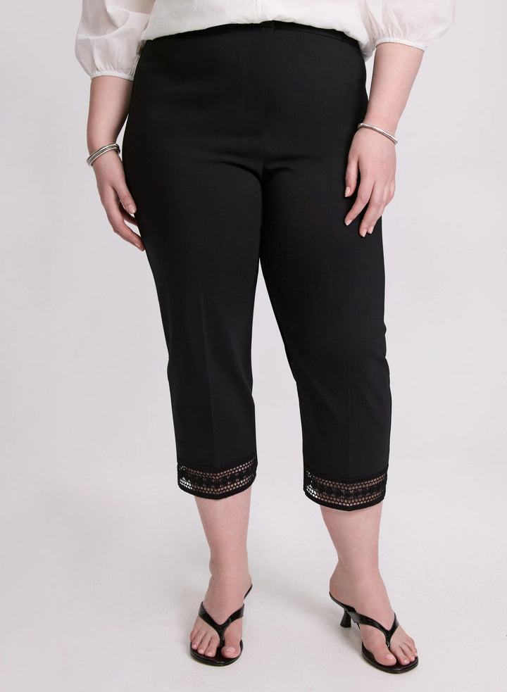 LAURA Lace Trim Capris