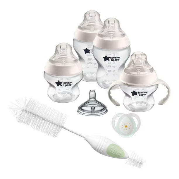 Tommee Tippee Closer to Nature Newborn Baby Bottle Set (Unisex), Award-winning nipple
