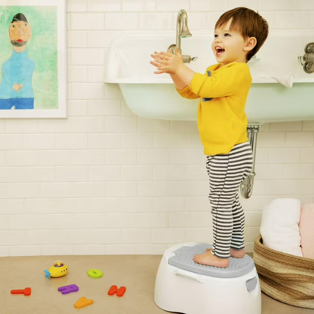 Munchkin® Arm & Hammer™ 3-in-1 Potty Seat