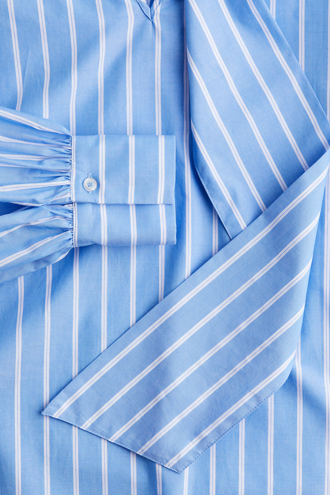 H&M Poplin Blouse with Bow Collar