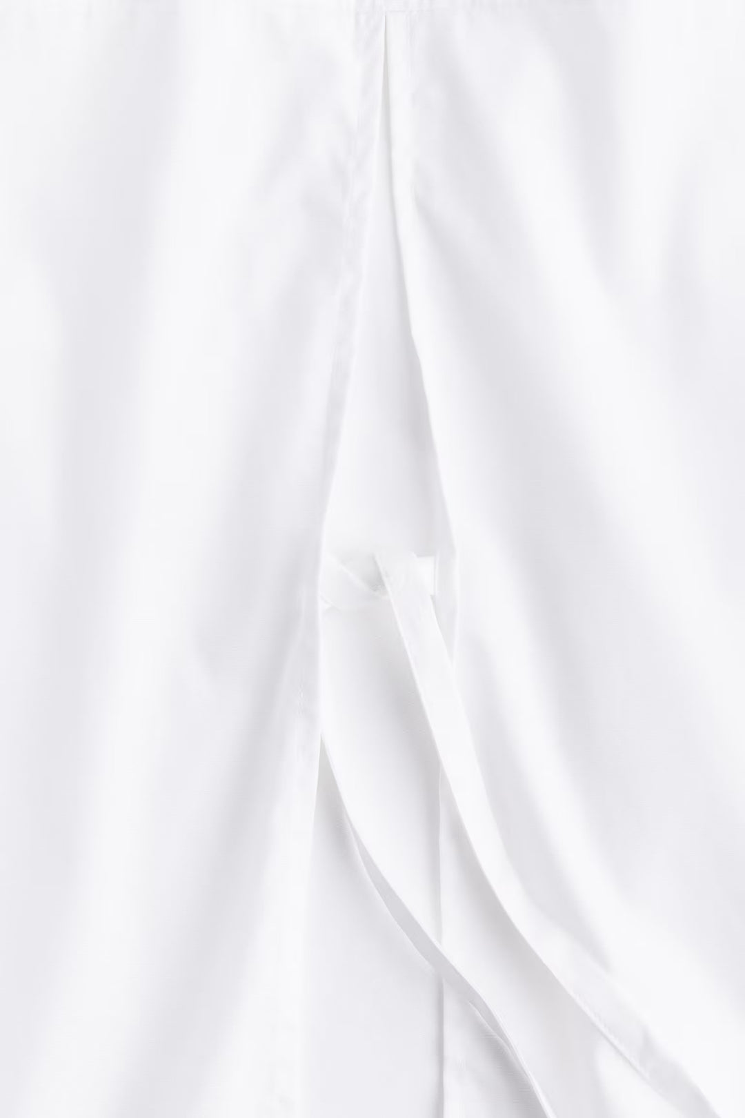 H&M Tie-Detail Crop Top