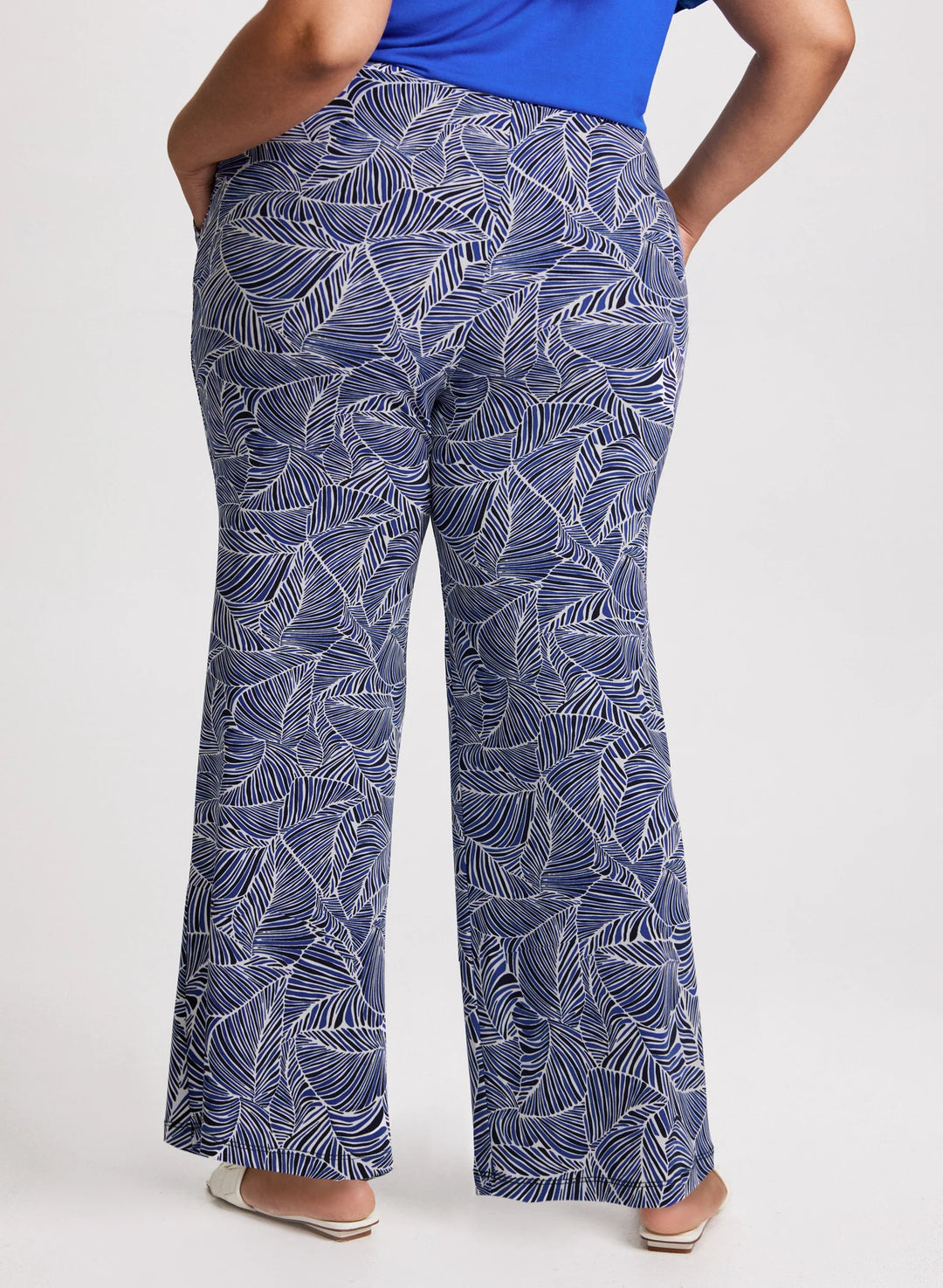 LAURA Leaf Print Pull-On Pants