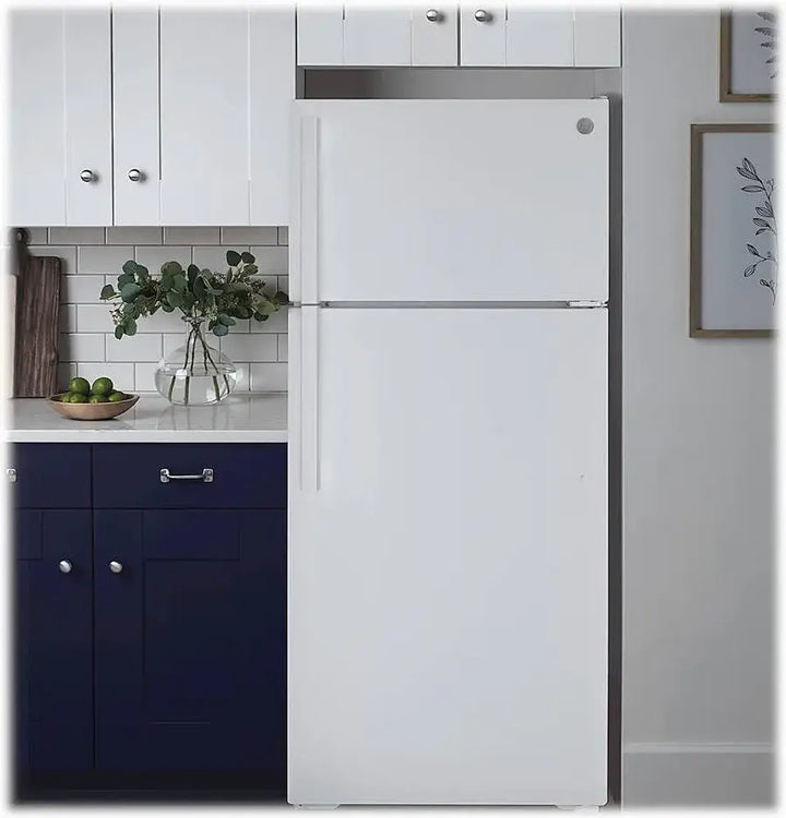 GE - 21.9 Cu. Ft. Top-Freezer Refrigerator with Garage Ready Performance - White
