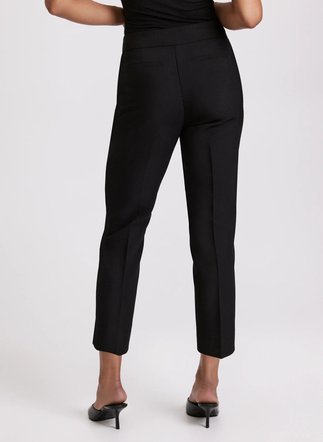 LAURA Emma Embossed Button Slim-Leg Pants