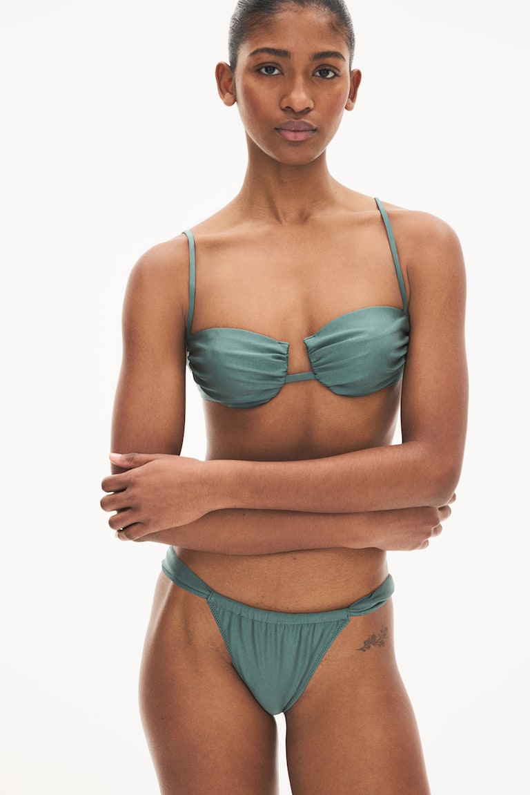 H&M Underwire Bikini Top