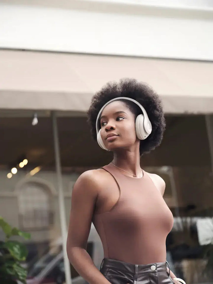 Beats - Studio Pro - Wireless Noise Cancelling Over-the-Ear Headphones - Deep Brown