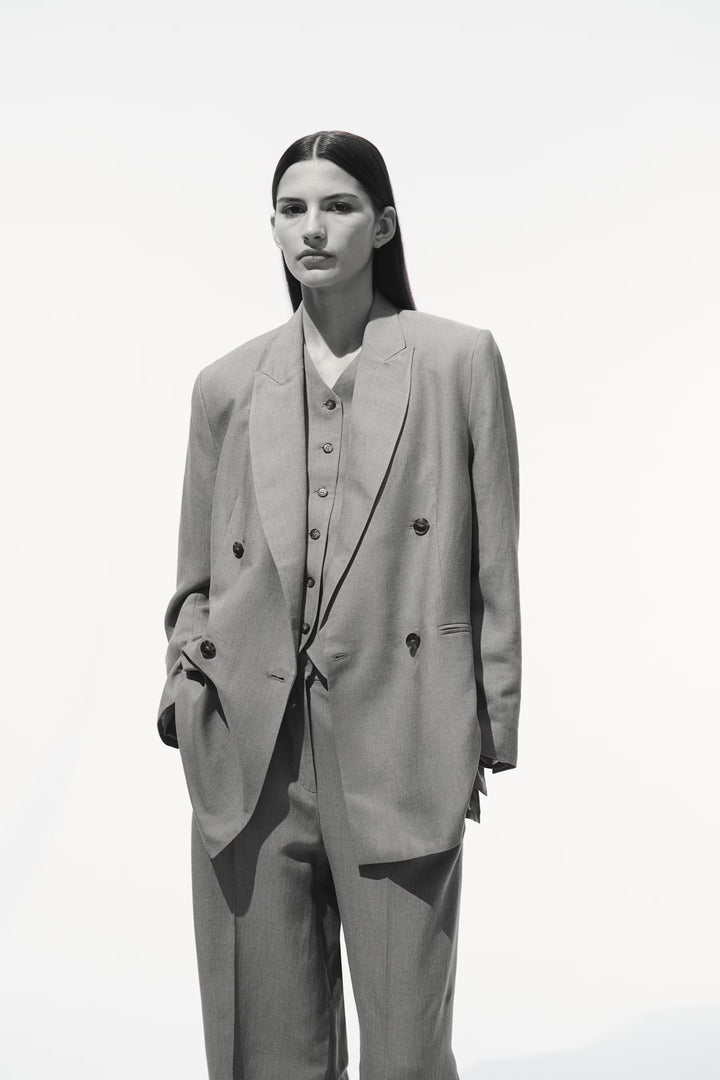 H&M Linen-Blend Blazer