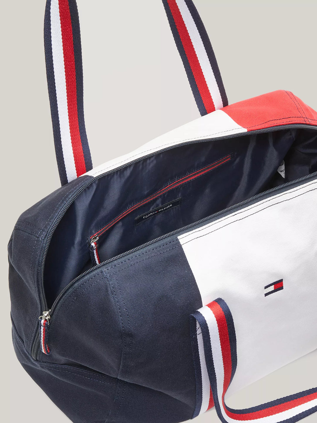 Tommy Hilfiger Colorblock Duffle Bag