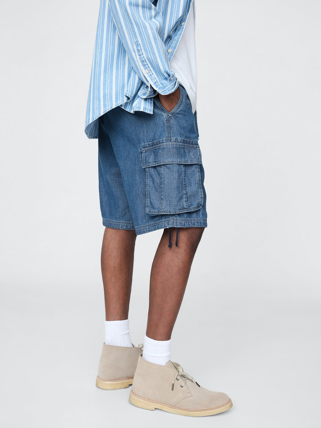 Gap 11" Baggy Denim Cargo Shorts