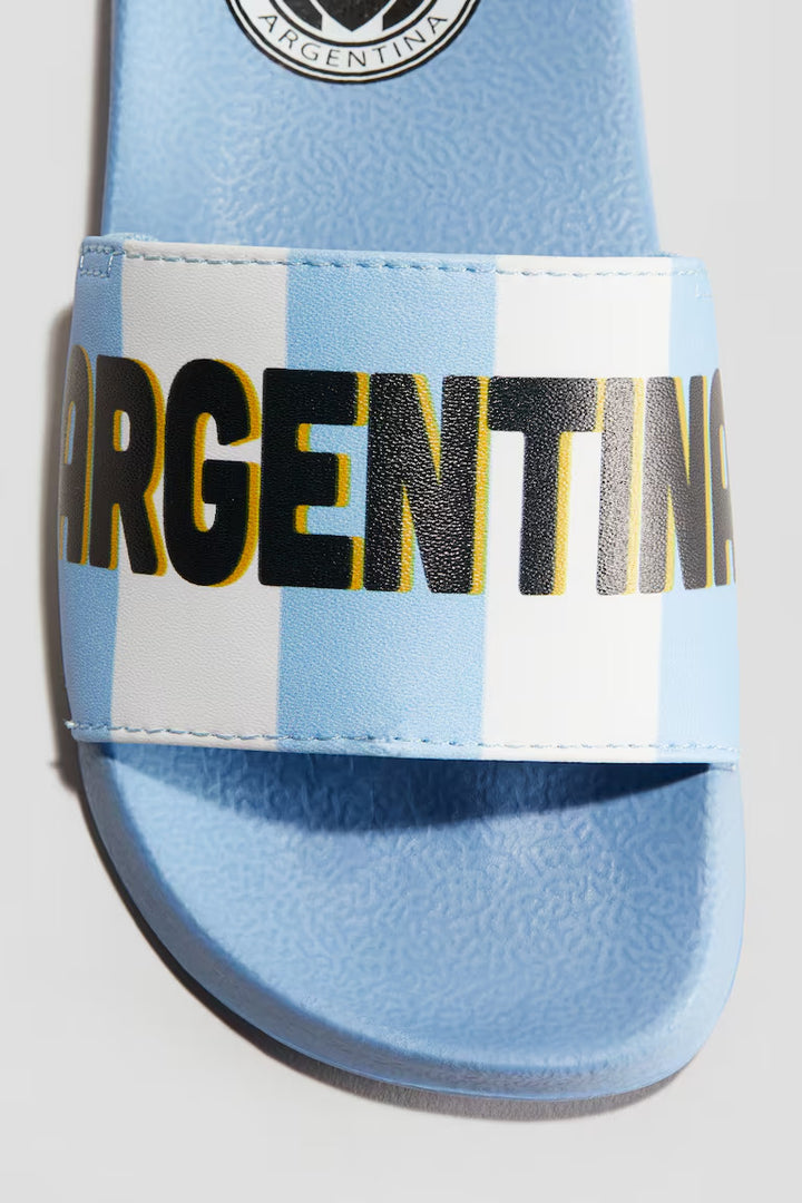H&M PRINTED POOL SHOES