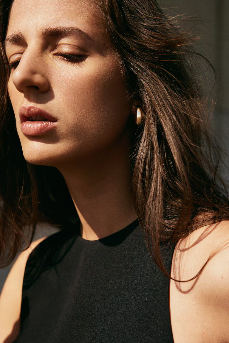 H&M CHUNKY DOME EARRINGS
